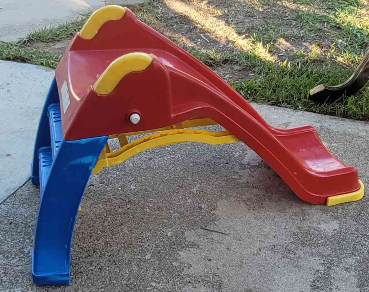 Childrens Foldable Slide - Sacramento, California