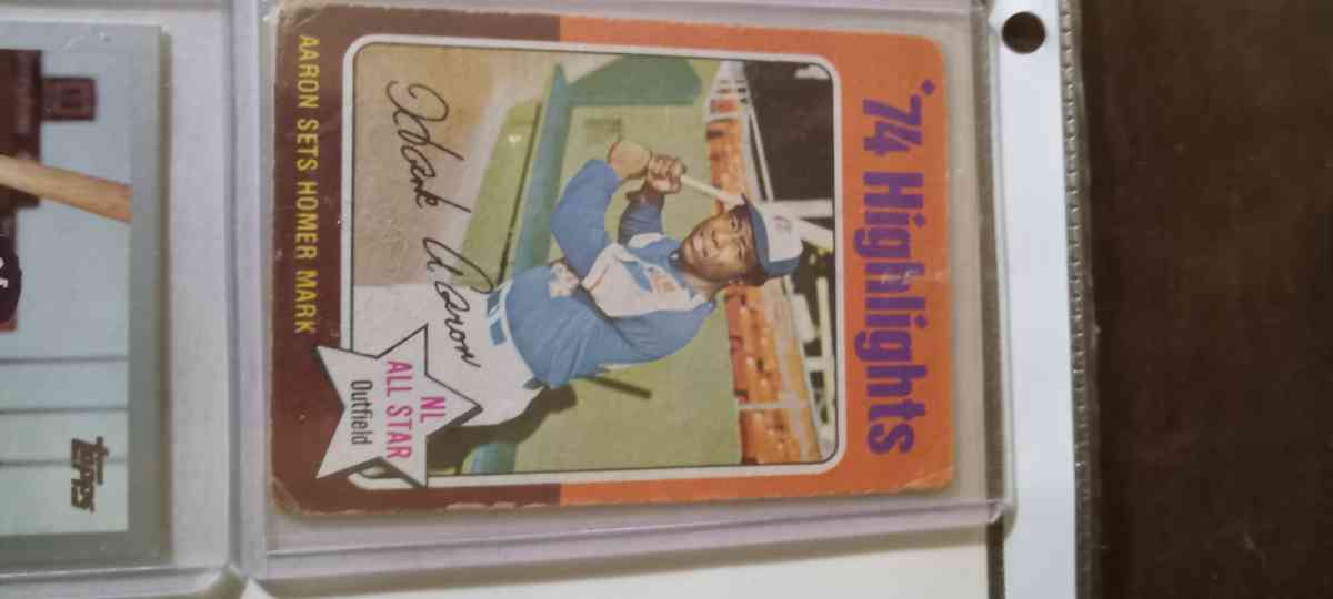 4 hank aaron cards - New Albany, Indiana - FleaMarketBay