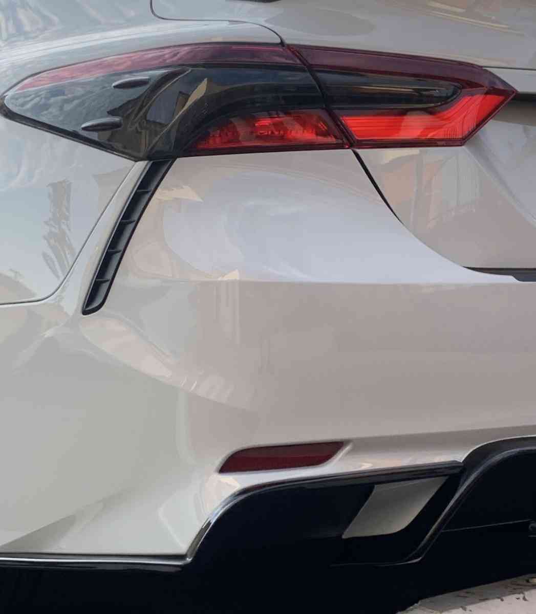 2022 Toyota Camry Tail lights - Covina, California - FleaMarketBay