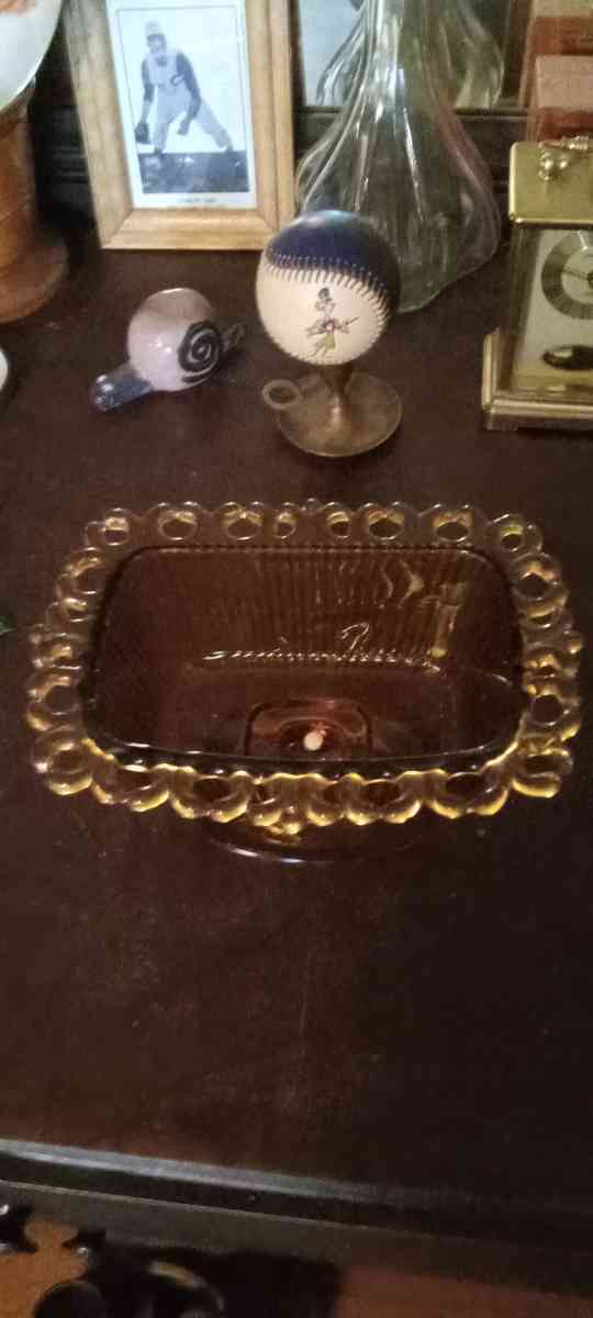 antique amber candy dish - New Albany, Indiana - FleaMarketBay