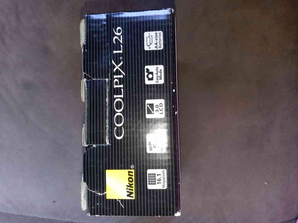 Nikon camera Coolpix l26 never used - Davenport, Florida - FleaMarketBay