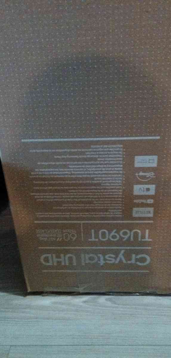 60in Samsung smart tv - San Francisco, California - FleaMarketBay