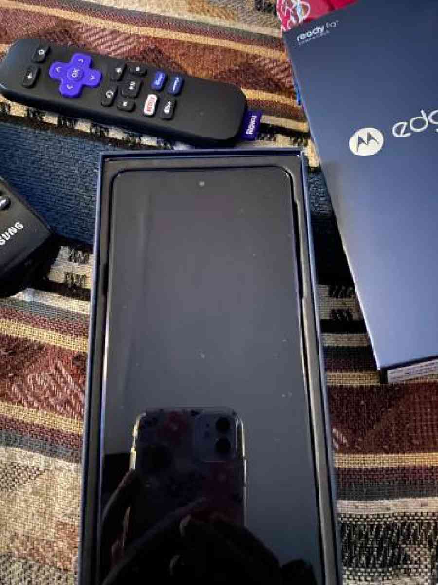 Motorola edge plus 2022 - Hopedale, Illinois