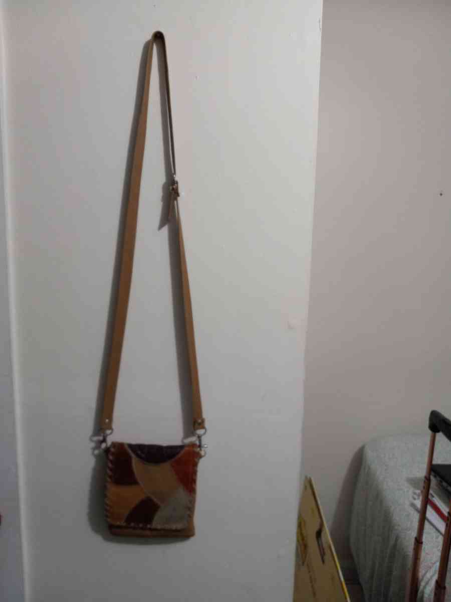 leather mini purses - Middlesex, New Jersey - FleaMarketBay