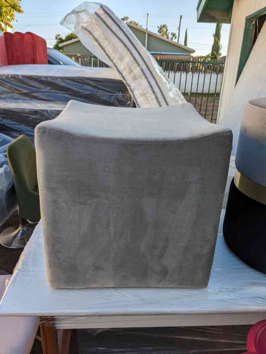 unique custom design furniture - Sun Valley, California - FleaMarketBay