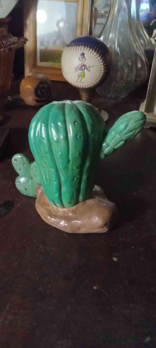 rare lonestar beer armadillo - New Albany, Indiana - FleaMarketBay