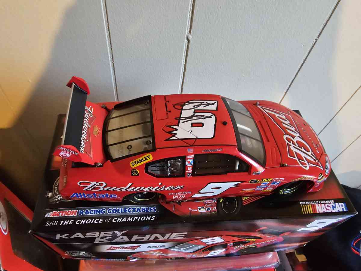 Kasey Kahne Memorabilia - Lanett, Alabama - FleaMarketBay