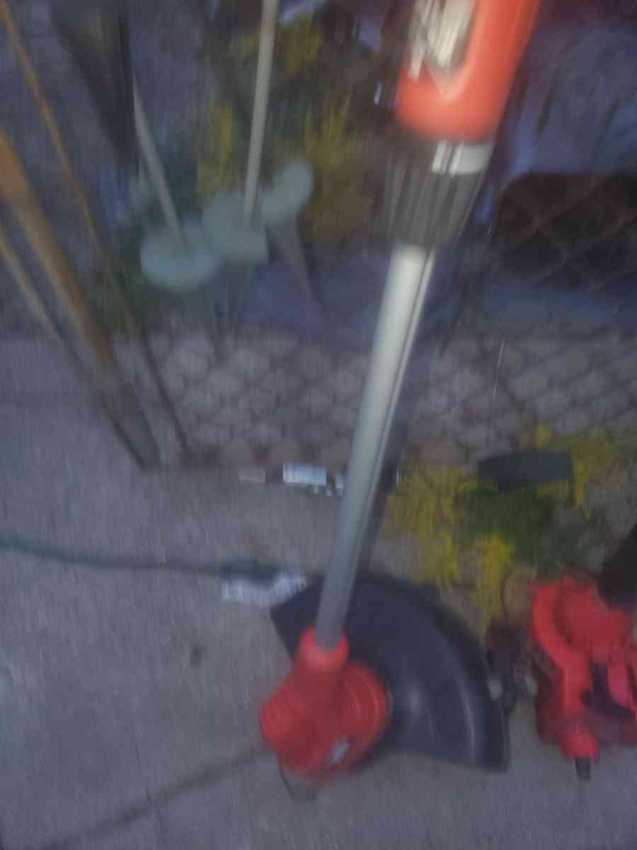 Weed Wacker - Detroit, Michigan - FleaMarketBay