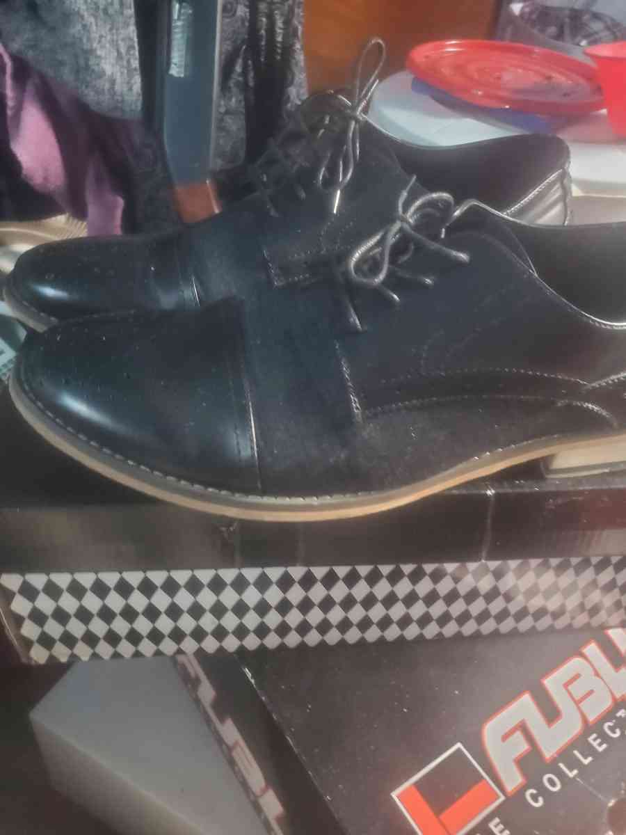 Mens Dress Shoes - Detroit, Michigan - FleaMarketBay