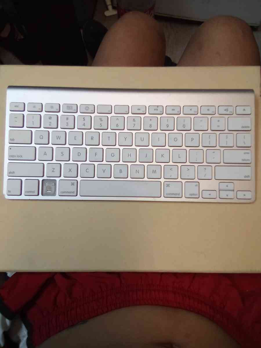 iPad wireless keyboard - Houston, Texas