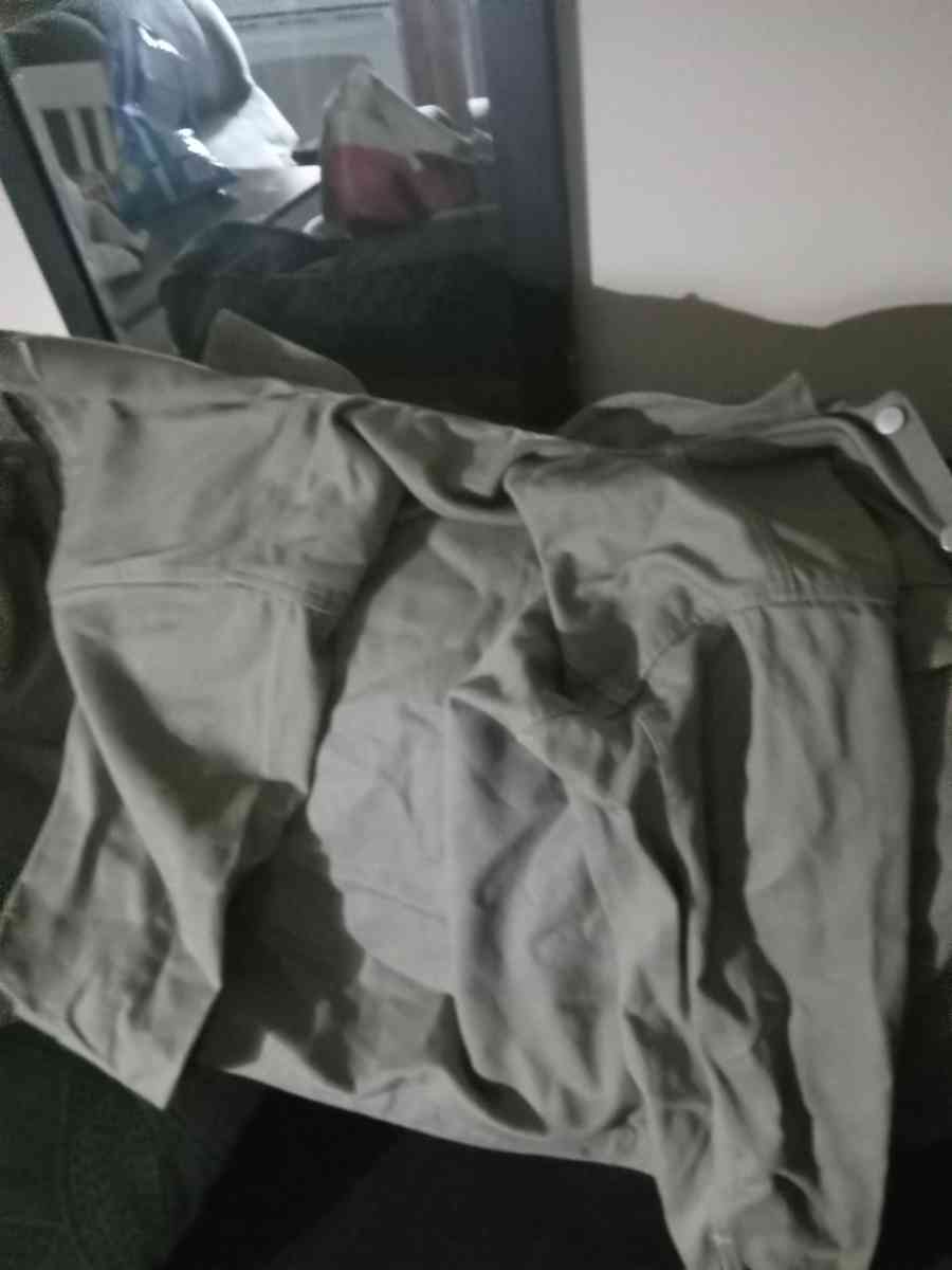 a jacket - Eunice, Louisiana - FleaMarketBay