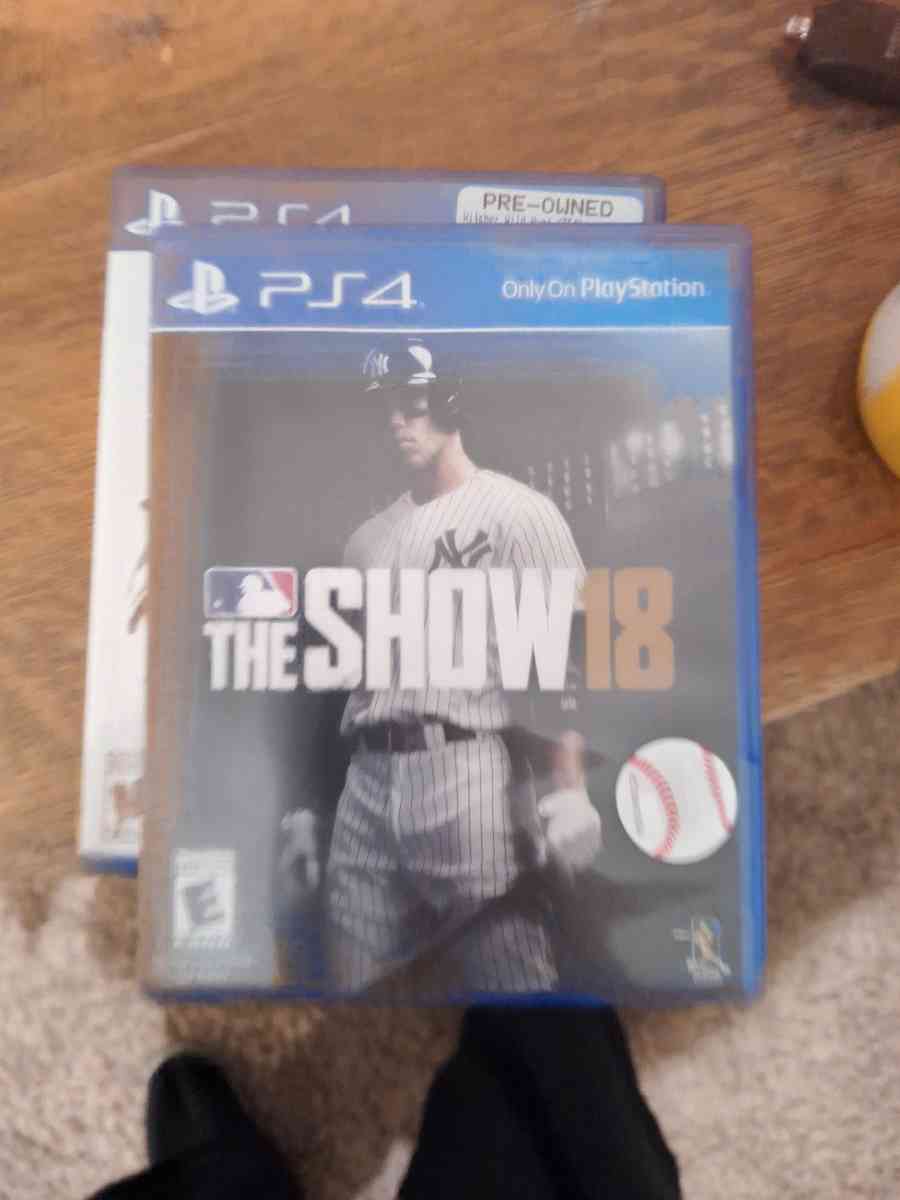 ps4 and accessories - Lawrence, Kansas - FleaMarketBay