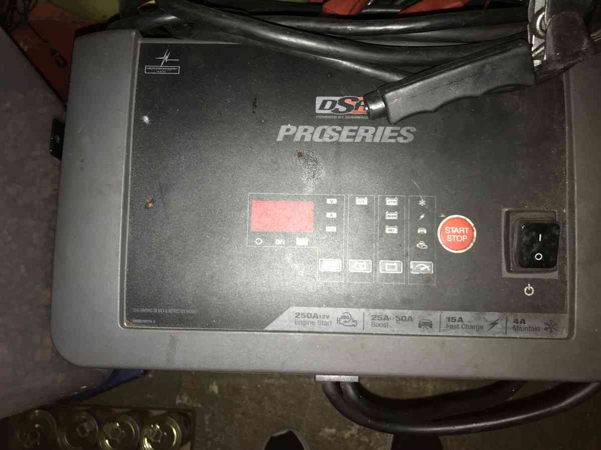 jump box - Mc Lean, Virginia - FleaMarketBay