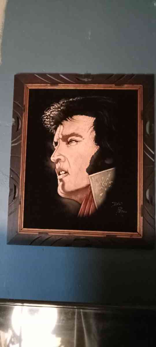 vintage black velvet Elvis painting - New Albany, Indiana - FleaMarketBay