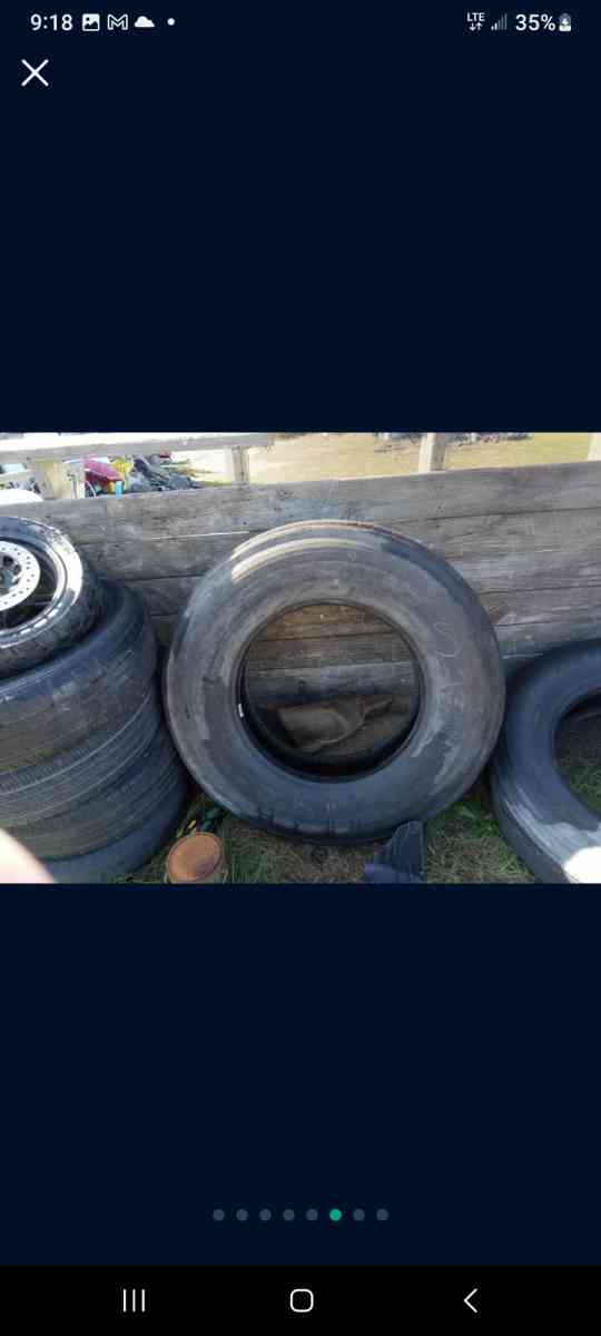 295 75 22 5 11 R 22 5 11 R 24 5 Tractor Trailer Tires - Florence, South Carolina - FleaMarketBay