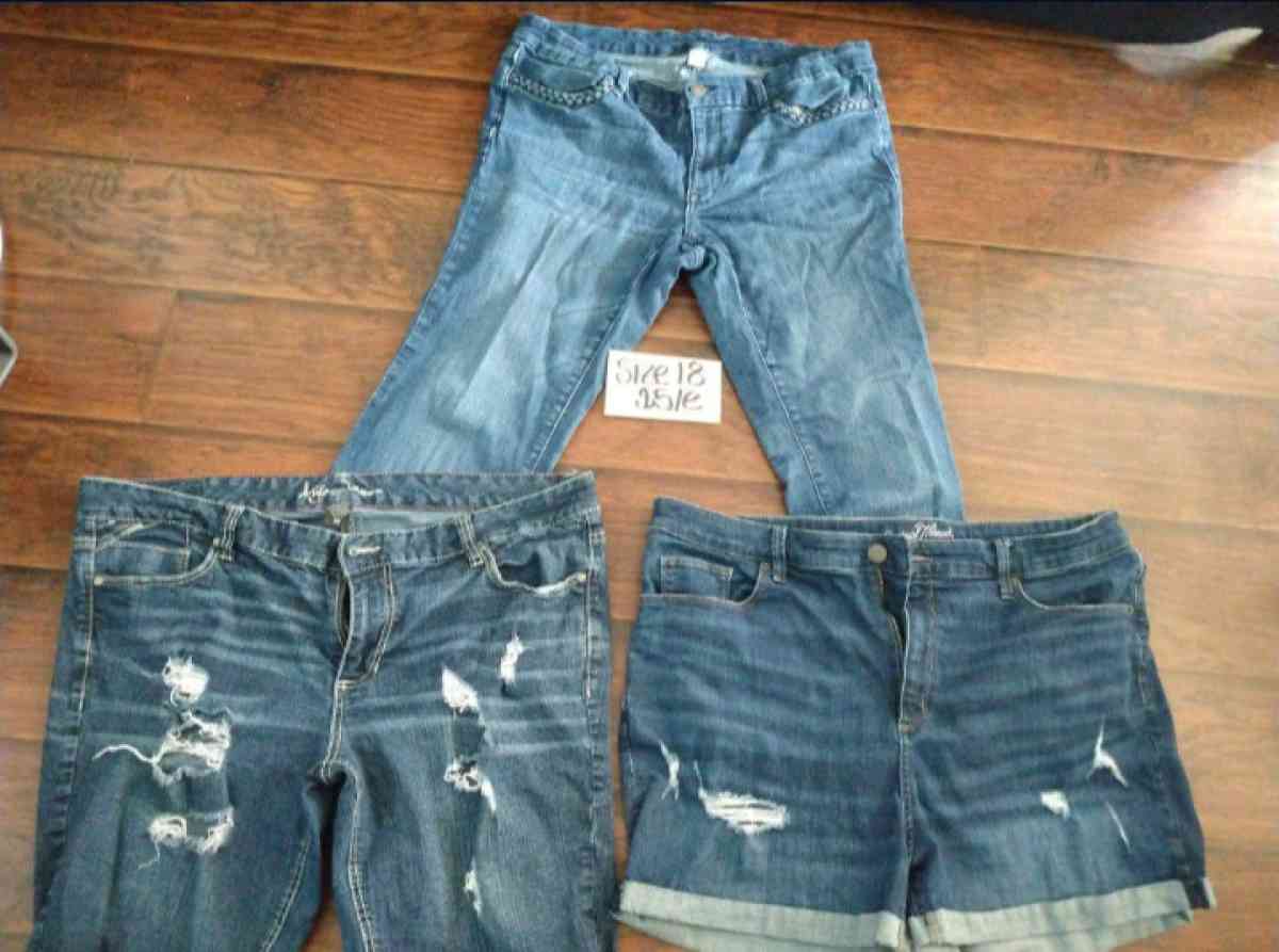 womens size 18 5 each - Brooksville, Florida