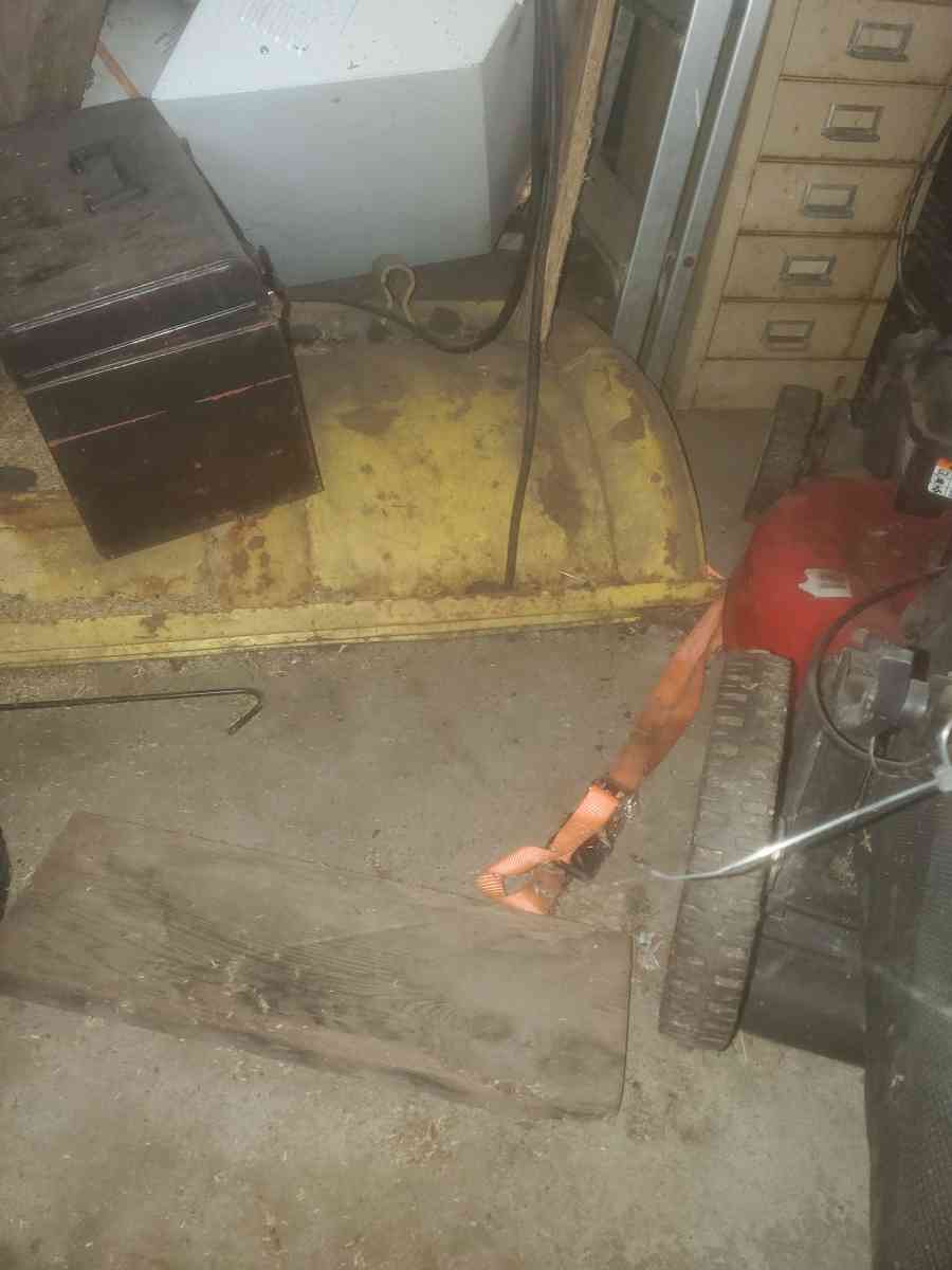 Yellow Snow Plow - Detroit, Michigan - FleaMarketBay