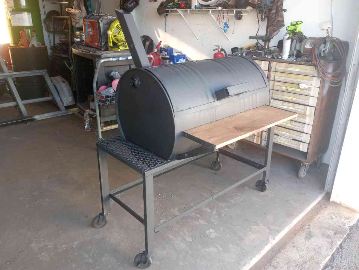 BBQ GRILL FOR SALE - Fort Lauderdale, Florida - FleaMarketBay