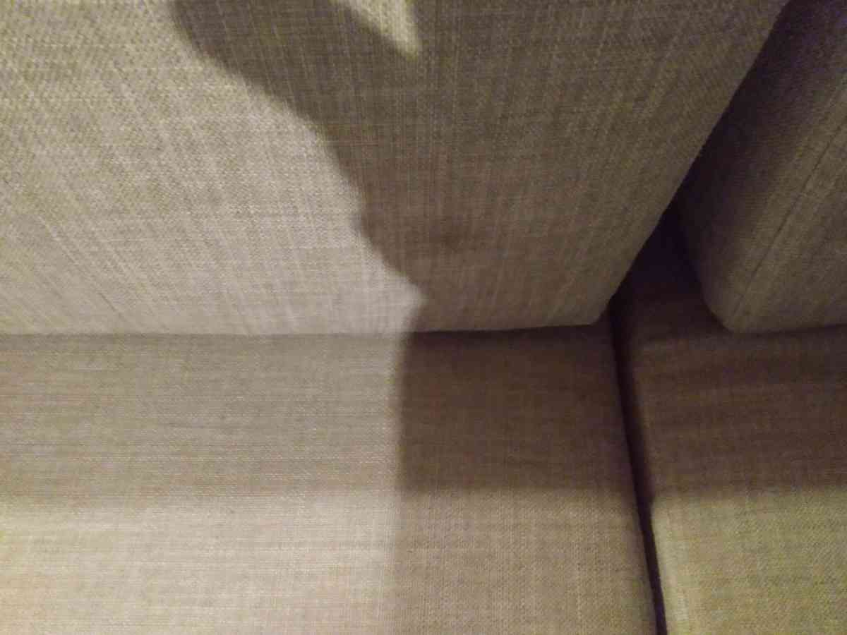 OBO loveseat couch pull out bed - Janesville, Wisconsin - FleaMarketBay