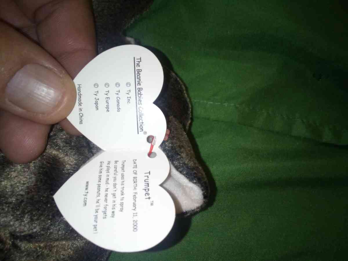 2000 Ty beanie babies trumpet elephant mint selling collec - New Port Richey, Florida - FleaMarketBay