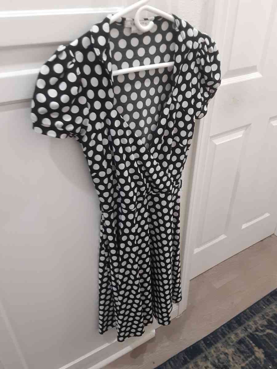 dresses - Whittier, California - FleaMarketBay