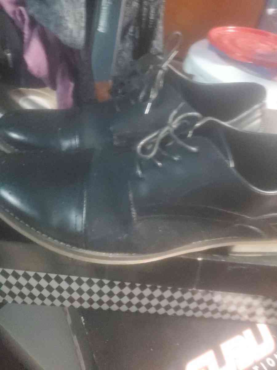 Mens Dress Shoes - Detroit, Michigan - FleaMarketBay