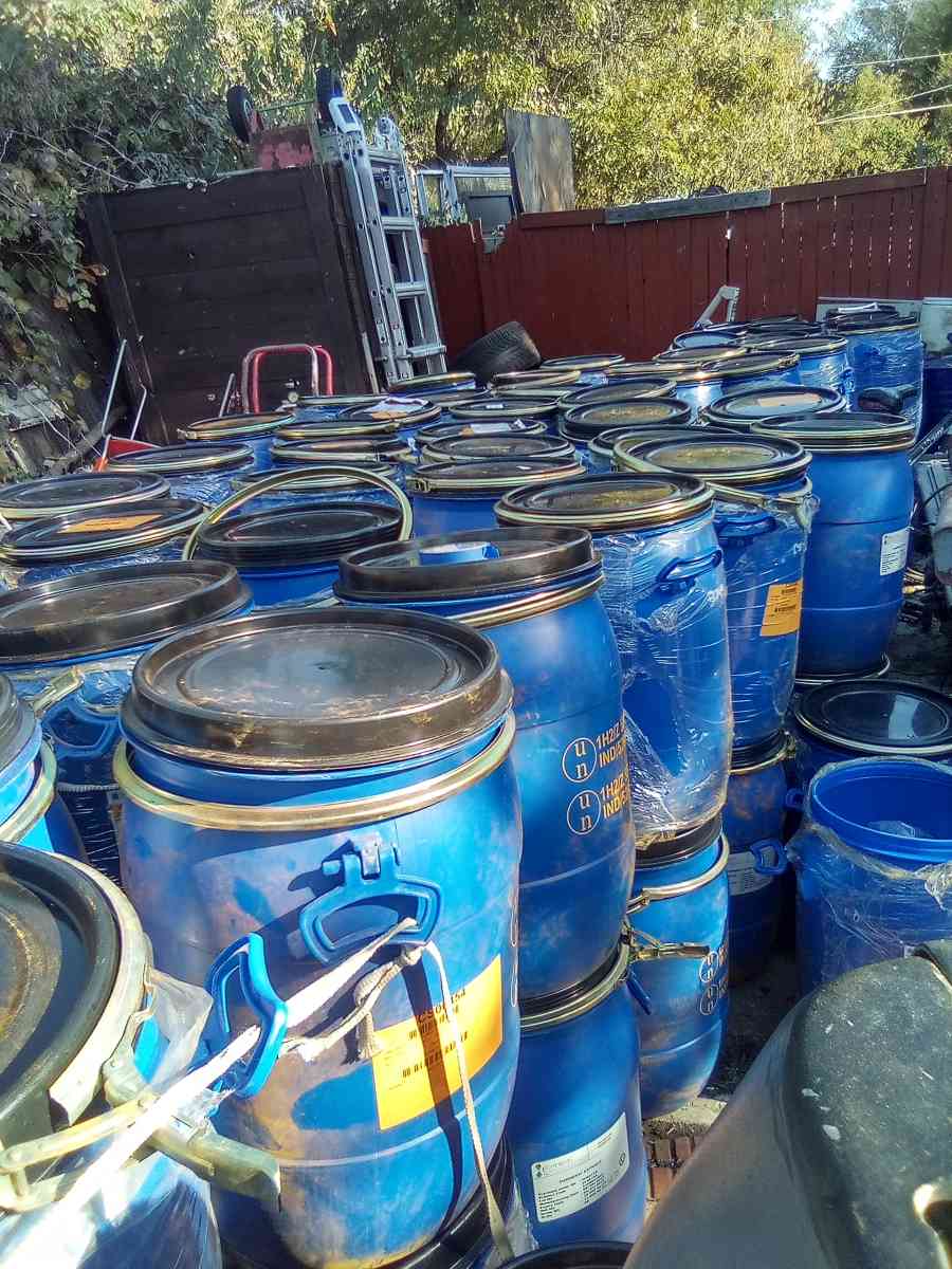 15 gallon barrels - Euless, Texas - FleaMarketBay