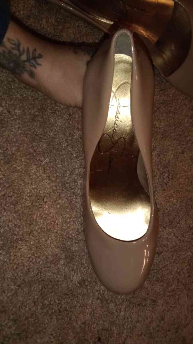 Jessica Simpson Heels - Glasgow, Kentucky