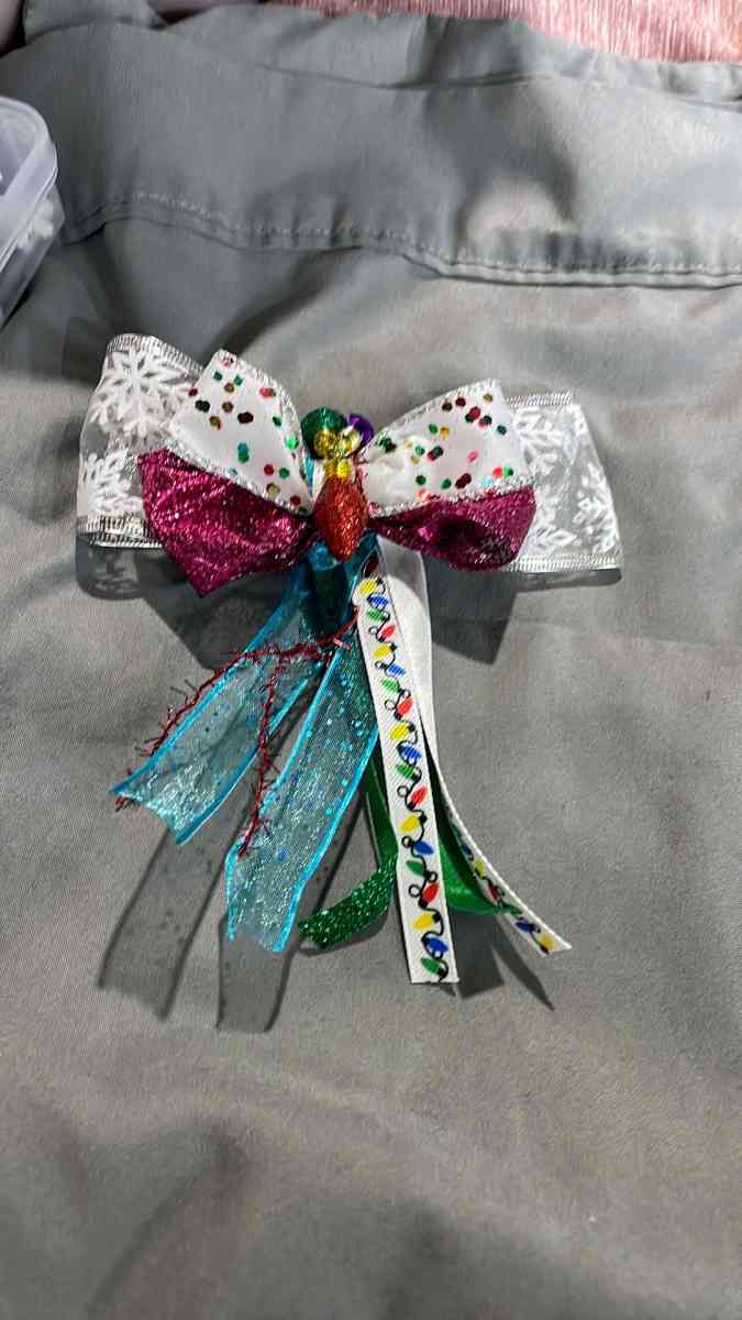 Handmade Hair Bows and Clips - Sandusky, Ohio - FleaMarketBay