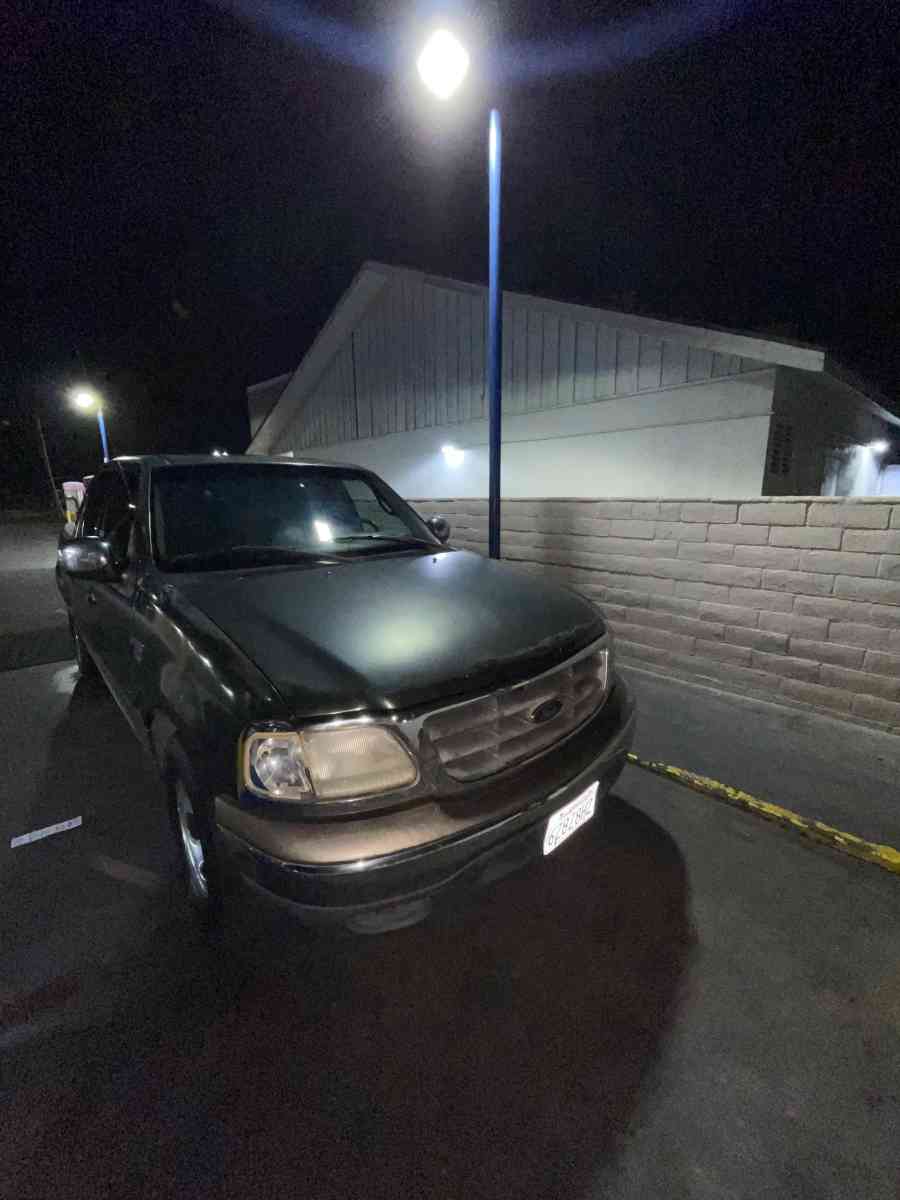 2001 Ford F150 - Ontario, California - FleaMarketBay