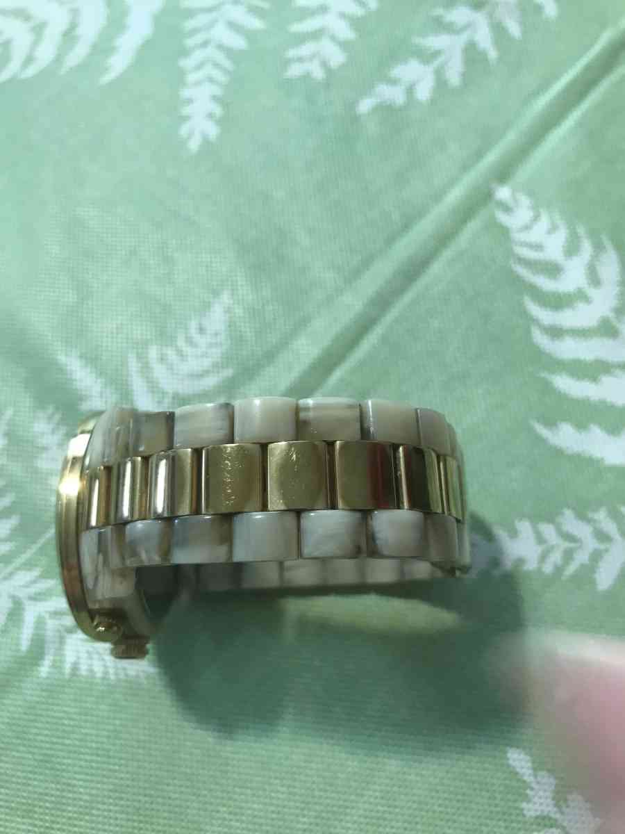 mens watch - Mc Lean, Virginia - FleaMarketBay