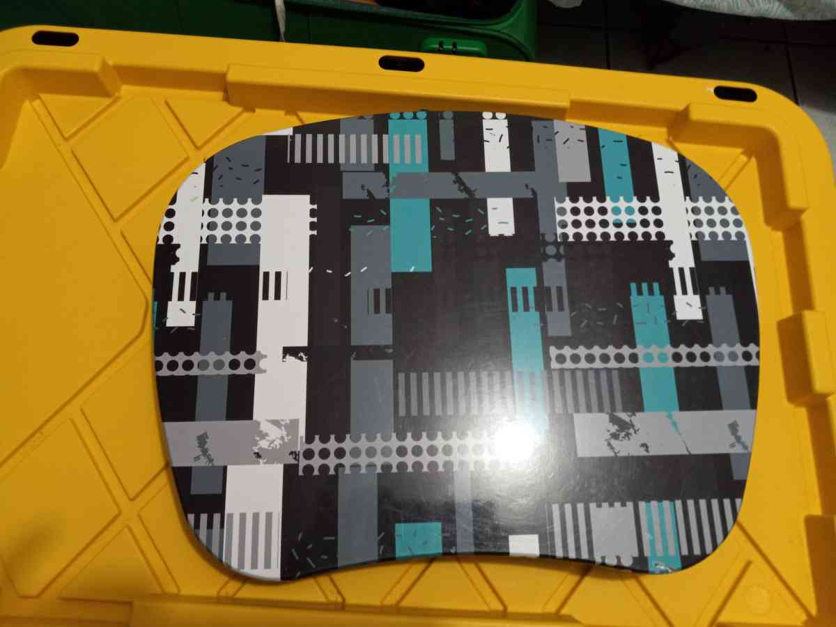 multiple decorations - Middlesex, New Jersey - FleaMarketBay