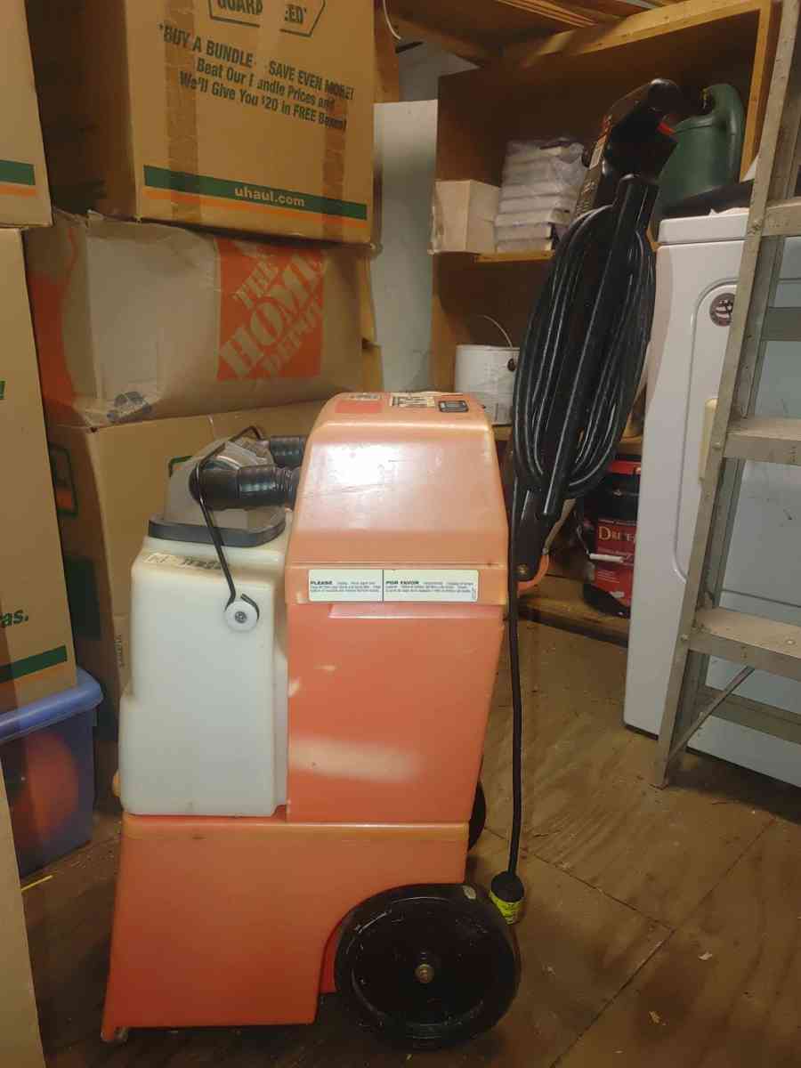 Rug Doctor WT R2A carpet shampooer - Ponchatoula, Louisiana