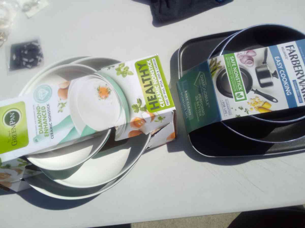 non stick pans - Watsonville, California - FleaMarketBay