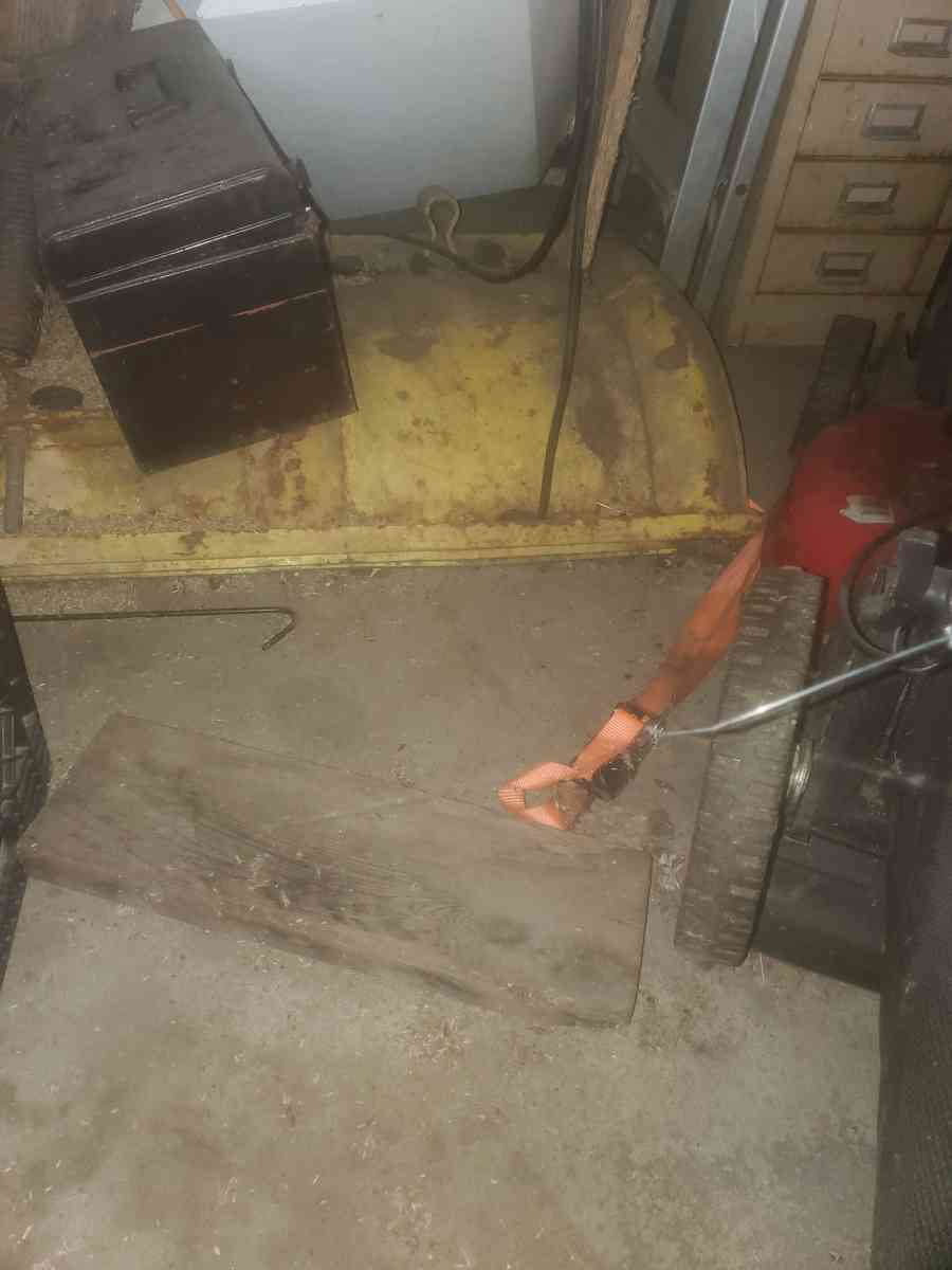 Yellow Snow Plow - Detroit, Michigan