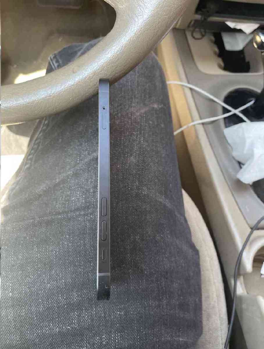 iphone 12 - Alicia, Arkansas - FleaMarketBay