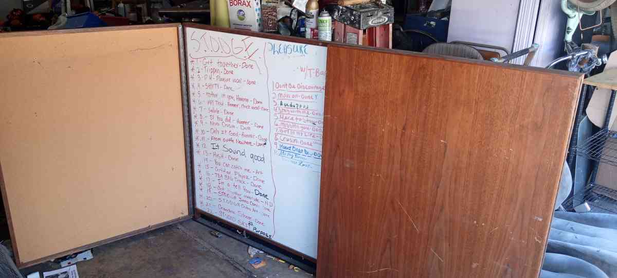 dry earese board - Stockton, California