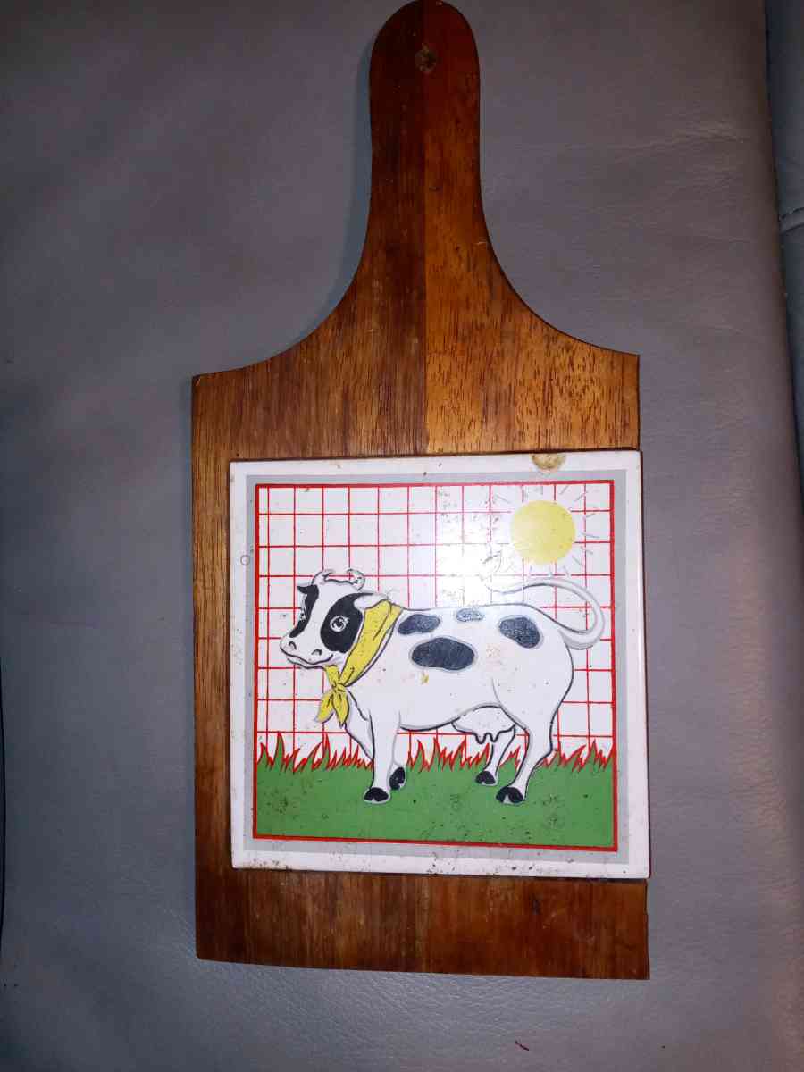 vintage 1984 Holstein cow tile wood wall art - Davenport, Florida - FleaMarketBay