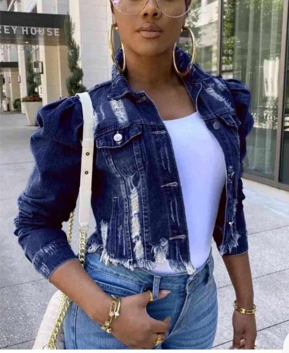 Womens cropped denim jackets - Willingboro, New Jersey - FleaMarketBay