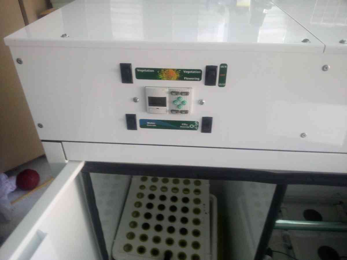 Bc northern lights hydroponics grow system box with extras - New Port Richey, Florida - FleaMarketBay