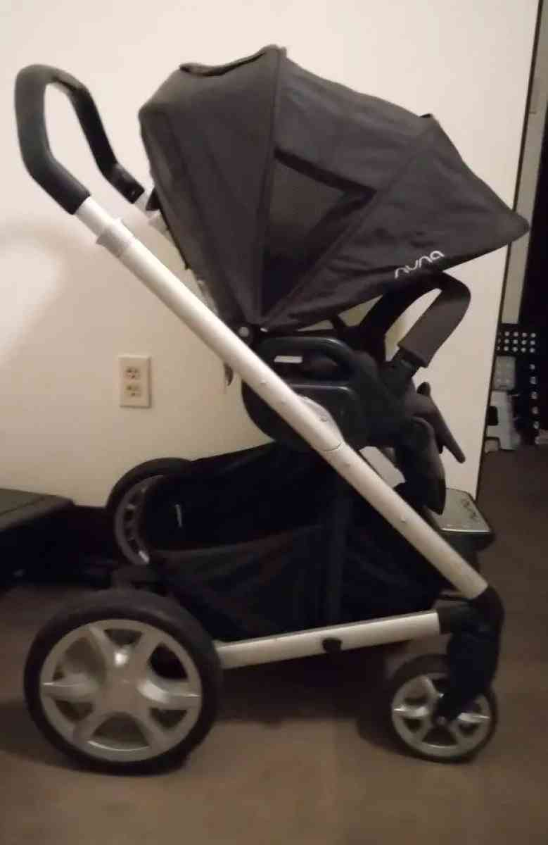 Stroller - Seattle, Washington - FleaMarketBay