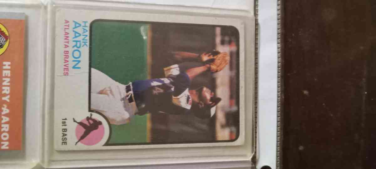 4 hank aaron cards - New Albany, Indiana