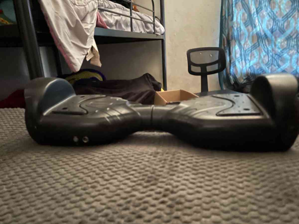hoverboard - Adelanto, California - FleaMarketBay