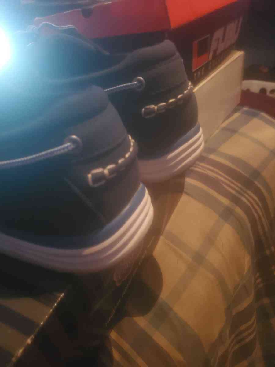 Mens Dexter Comfort Memory Foam Shoes - Detroit, Michigan - FleaMarketBay