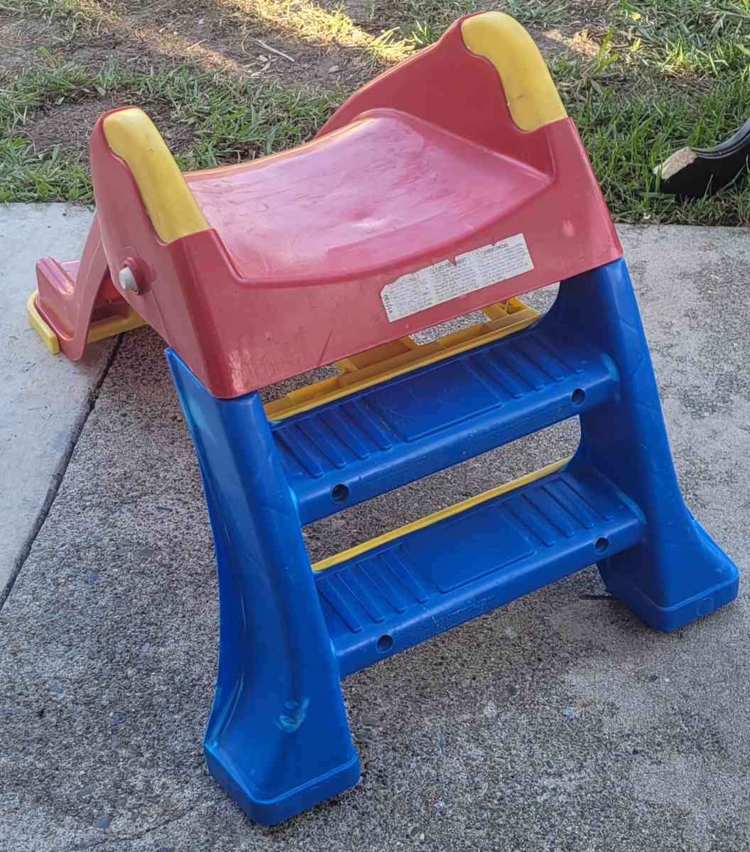 Childrens Foldable Slide - Sacramento, California - FleaMarketBay