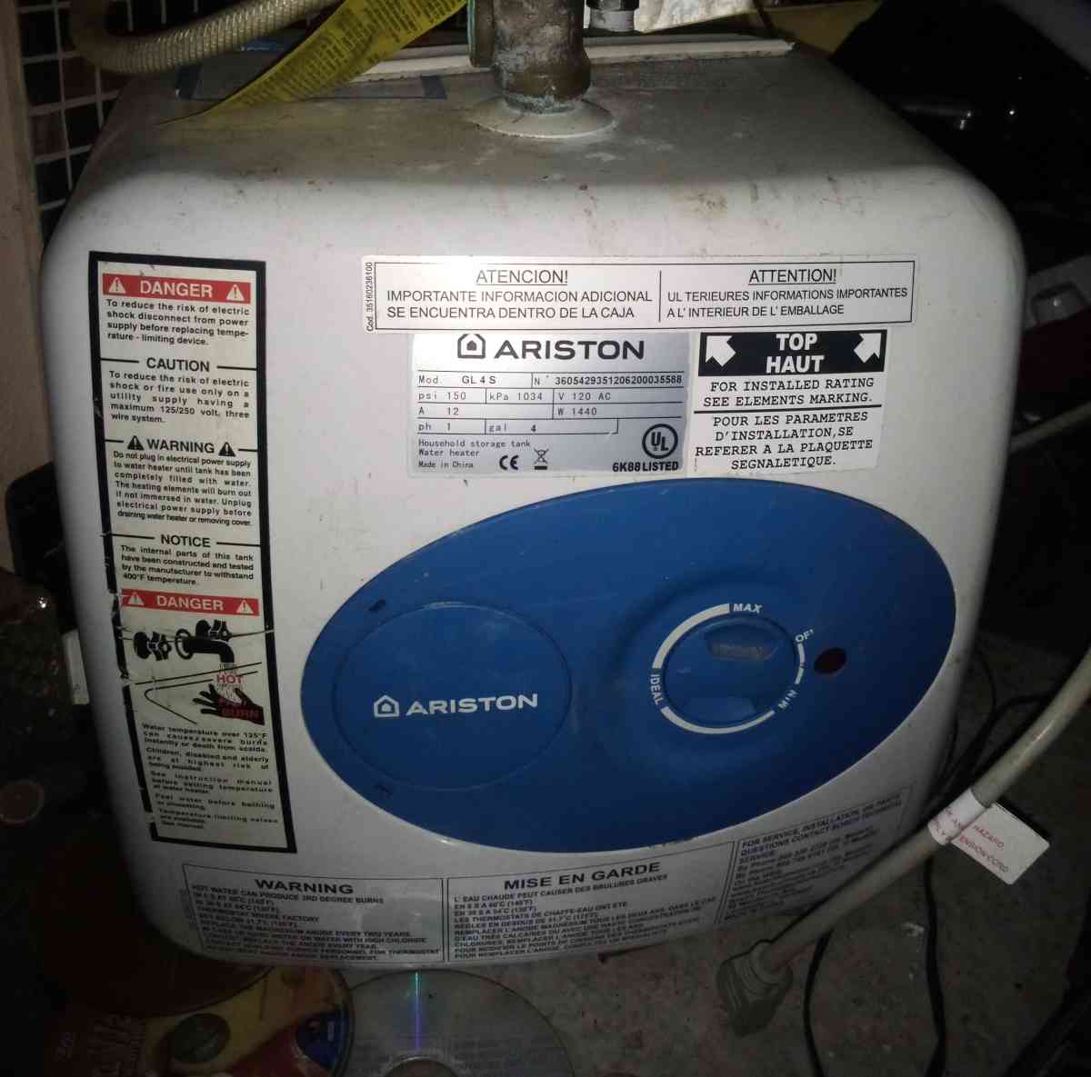 hot water tank - Crystal River, Florida