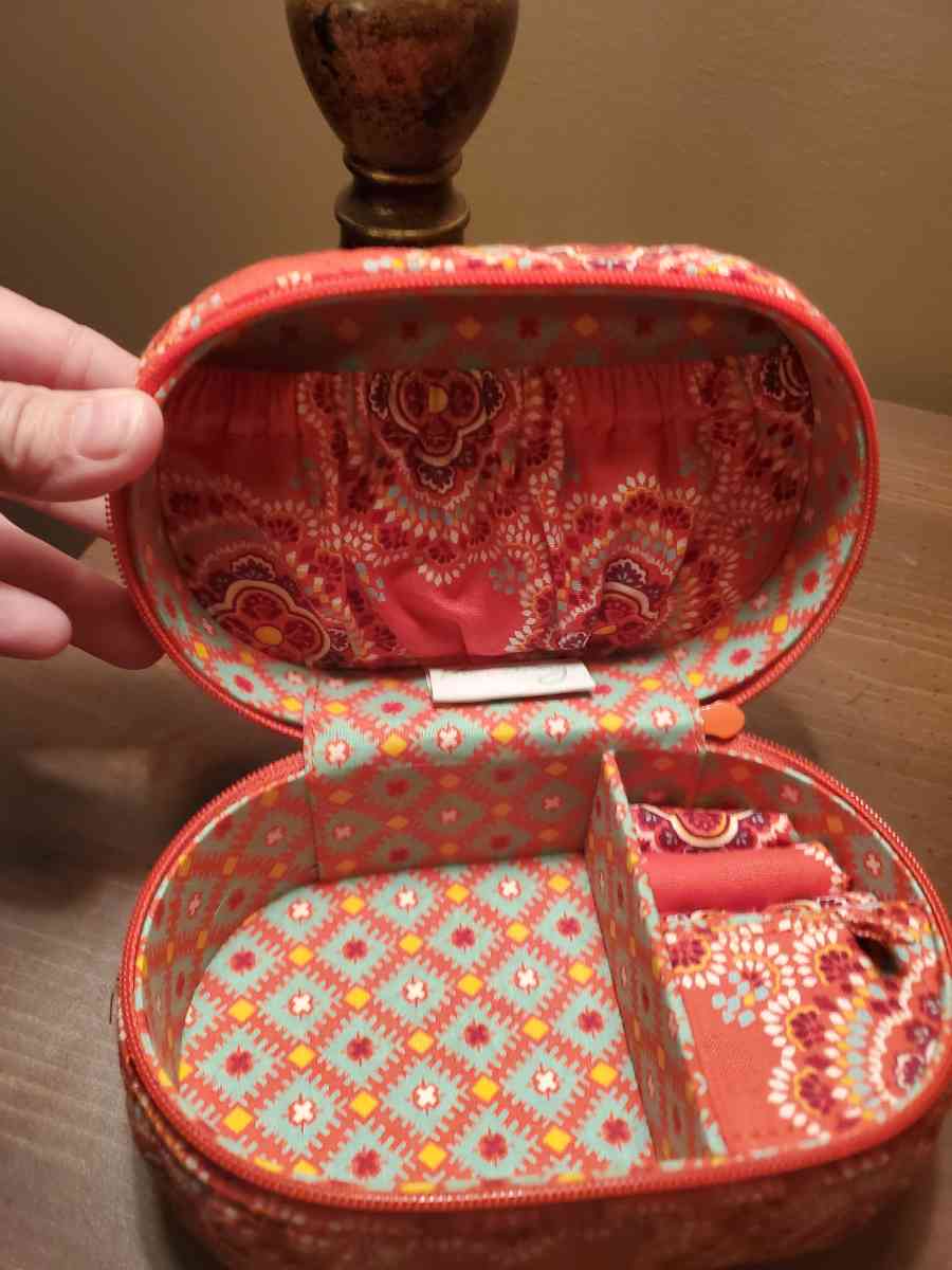 Vera Bradley Paprika pattern Travel Jewelry case - Charlotte, North Carolina - FleaMarketBay