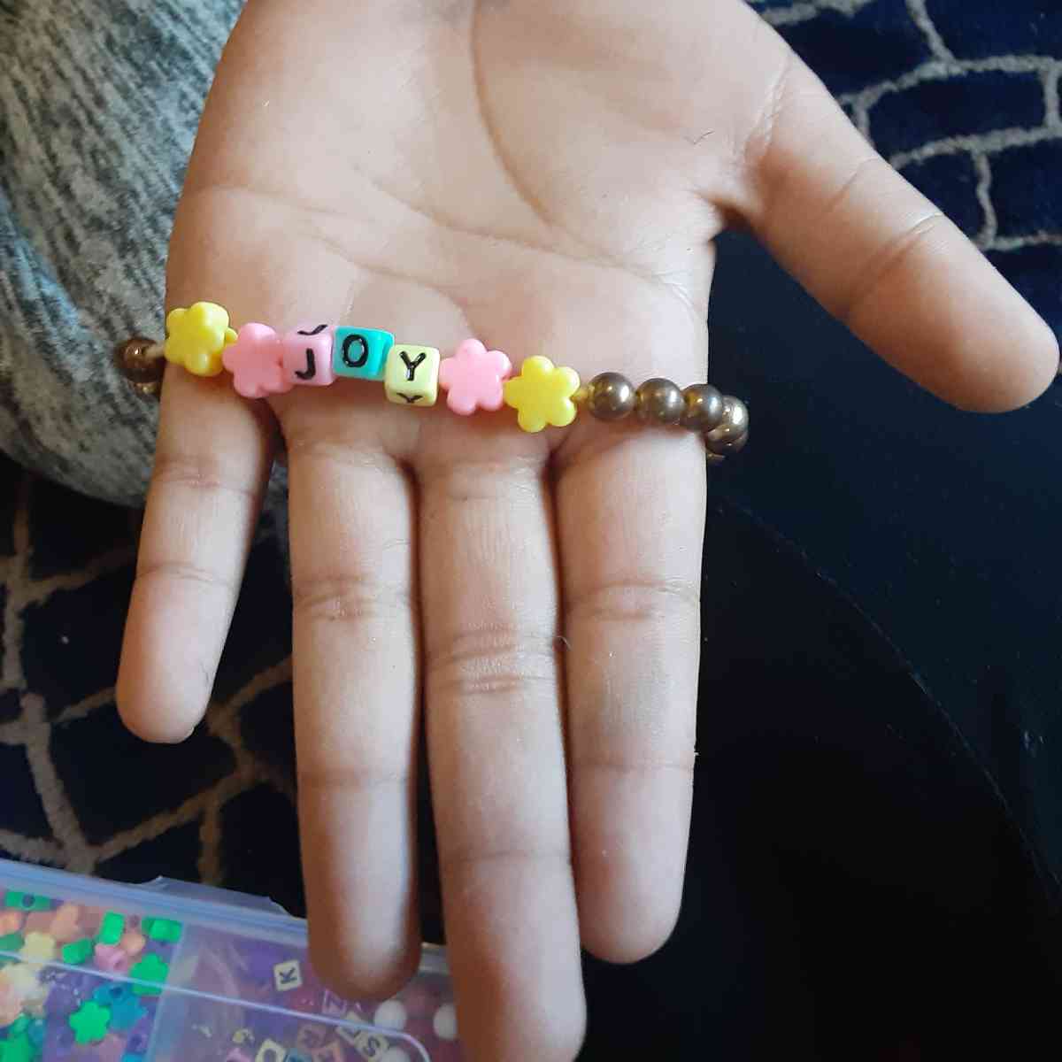 BRACLETS - Richmond, Virginia - FleaMarketBay