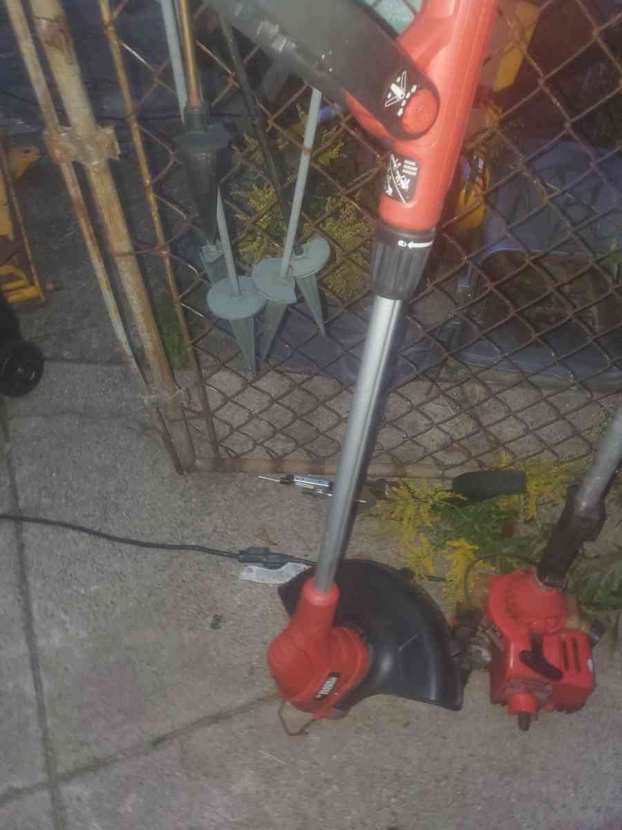 Weed Wacker - Detroit, Michigan - FleaMarketBay