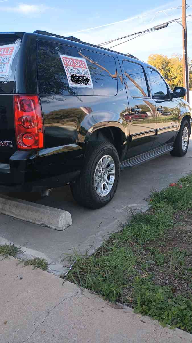 GMC Yukon xl - Dallas, Texas - FleaMarketBay